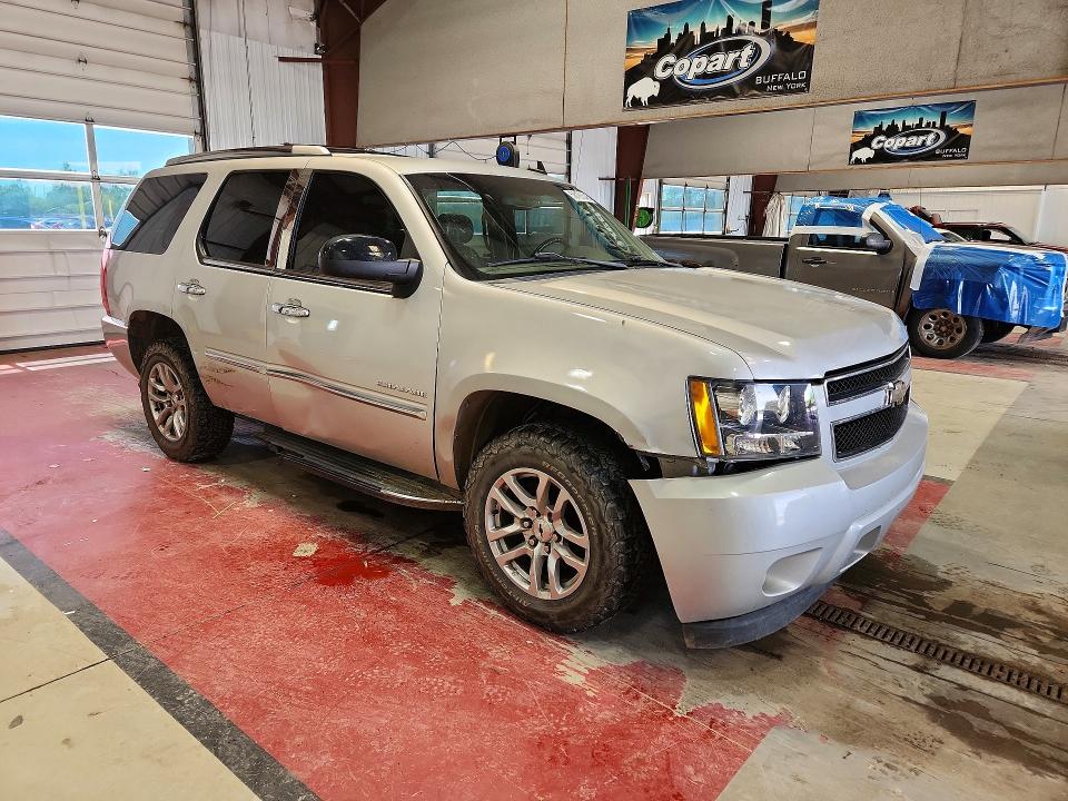 2011 Cadillac Escalade VIN 1GYS4AEF2BR369869 COPART salvage auction — MECHANICAL, Ny - Mv-907A Salvage Certificate, sold $450 on 2026-07-06 (photo 4)