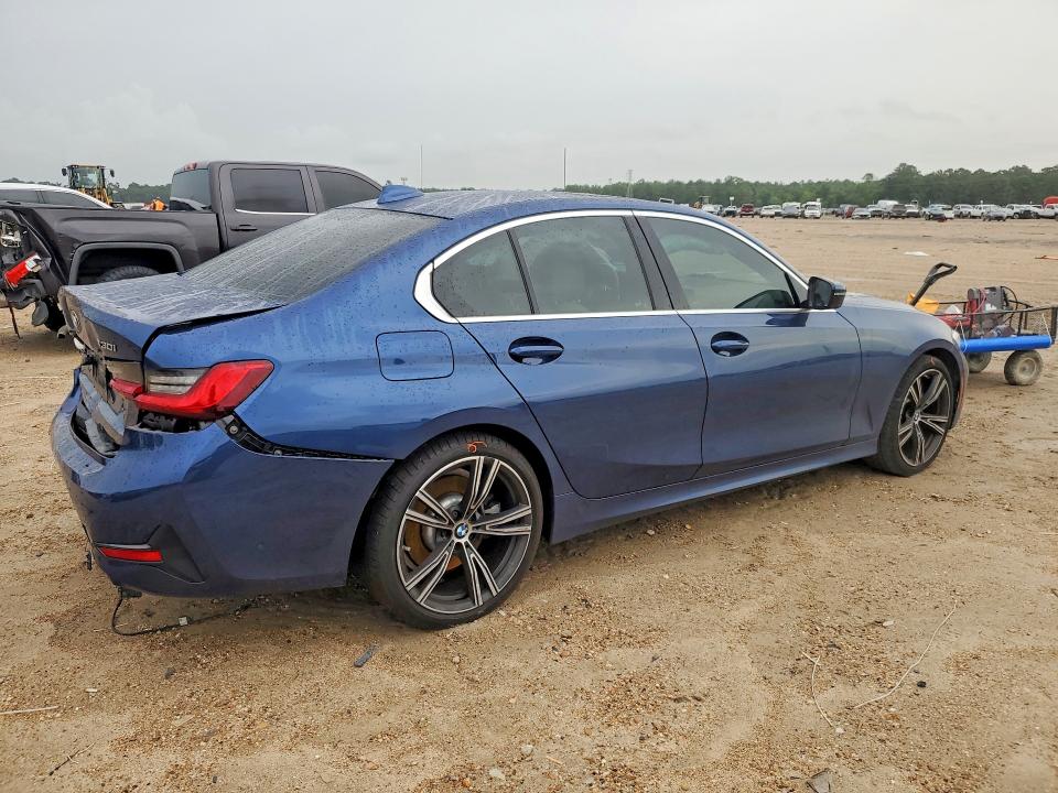 2021 BMW 3er VIN 3MW5R1J06M8C18369 COPART salvage auction — REAR END, Tx - Salvage Vehicle Title, sold $13,000 on 2026-07-28 (photo 3)