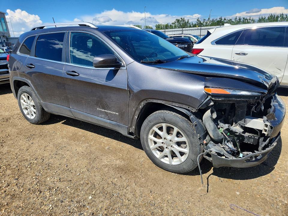 2017 Jeep Cherokee VIN 1C4PJMCS9HW521601 COPART salvage auction — FRONT END, Ab - Bos - Salvage, sold $1,000 on 2026-07-02 (photo 4)