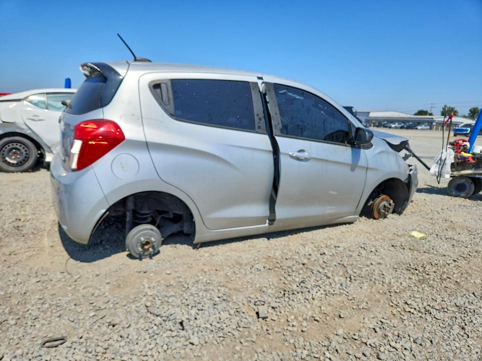 2021 Chevrolet Spark VIN KL8CB6SA5MC704725 COPART salvage auction — FRONT END, Ca - Dis/Dlr/Exp Only Clean Title (P), sold $200 on 2026-07-02 (photo 3)