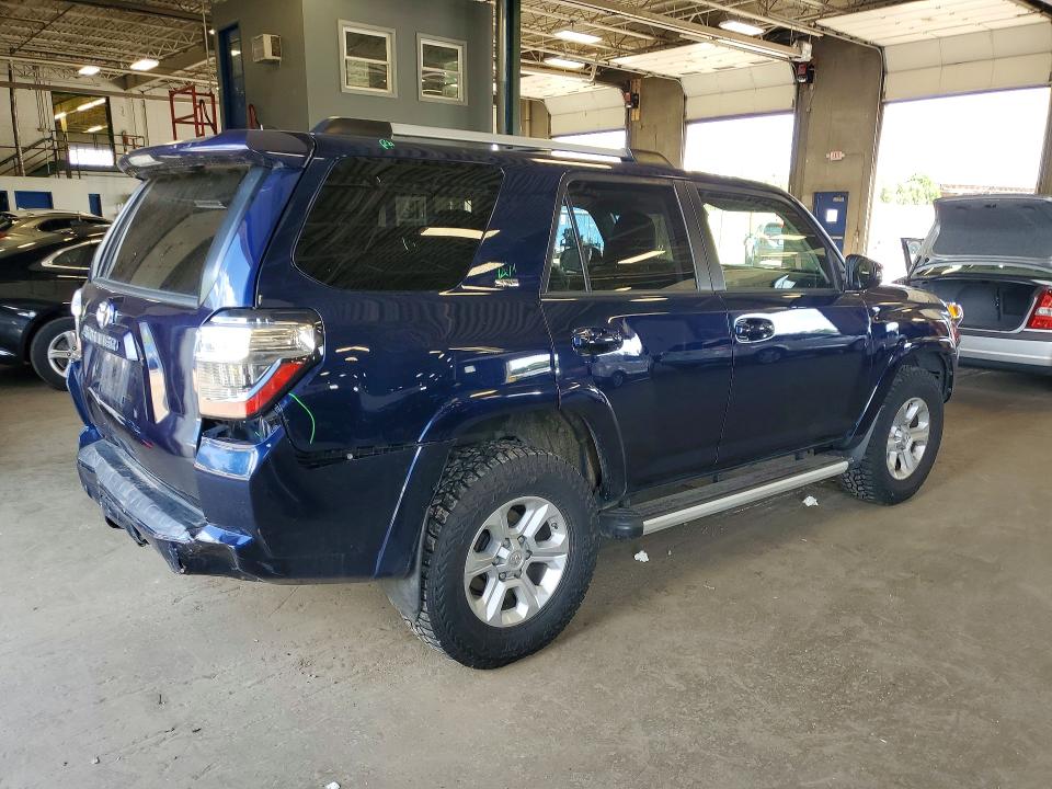 2019 Toyota 4runner VIN JTEBU5JR7K5663834 COPART salvage auction — REAR END, MN - CERT OF TITLE-SALVAGE, sold $4,100 on 2026-07-30 (photo 3)