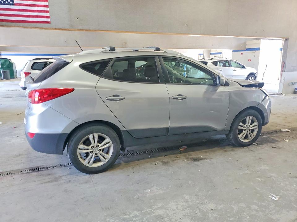 2013 Hyundai Tucson VIN KM8JU3AC2DU591980 COPART salvage auction — FRONT END, VA - CERT OF TITLE - SALVAGE, sold $800 on 2026-07-02 (photo 3)