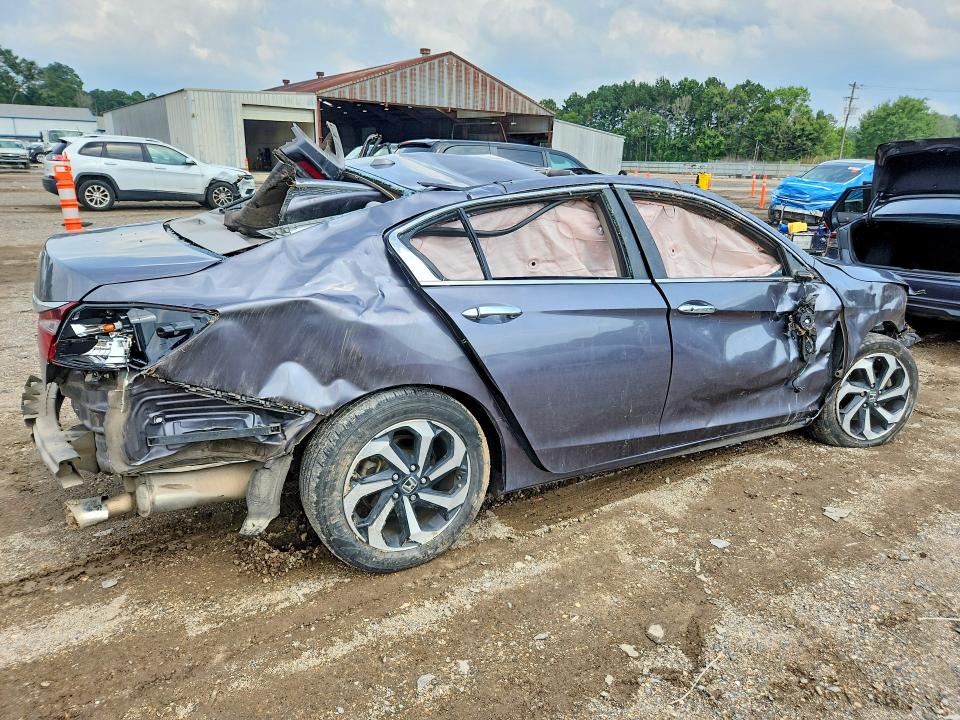 2016 Honda Accord VIN 1HGCR2F06GA024735 COPART salvage auction — ROLLOVER, La - Cert Of Title-Salvage, sold $450 on 2026-07-02 (photo 3)
