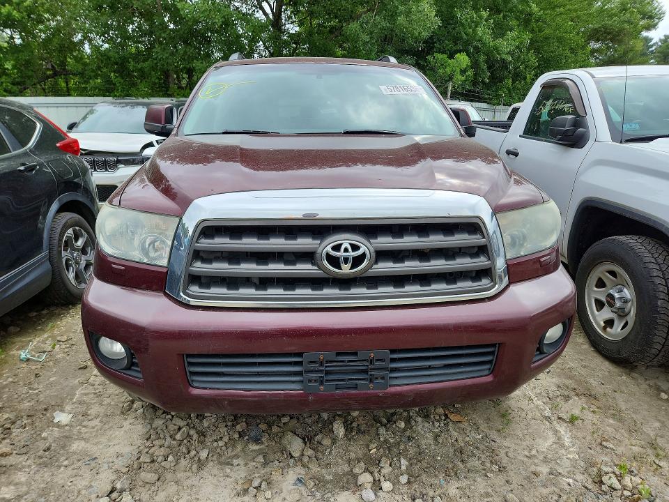 2011 Toyota Sequoia VIN 5TDBY5G1XBS050269 COPART salvage auction — MINOR DENT/SCRATCHES, Nj - Certificate Of Title, sold $500 on 2026-07-27 (photo 5)
