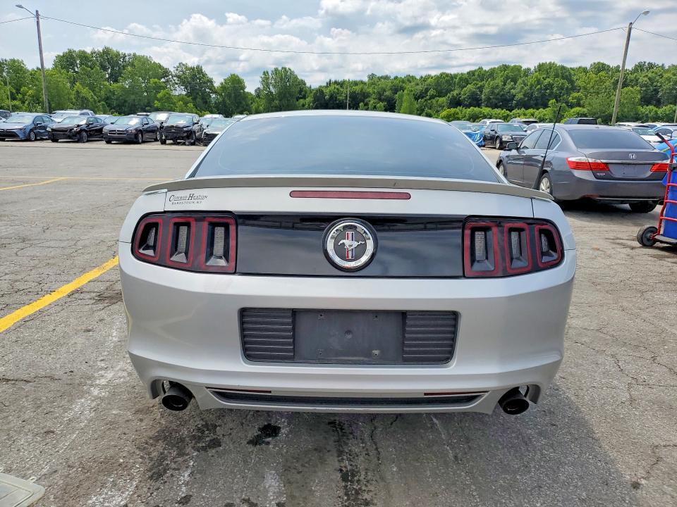 2013 Ford VIN 1ZVBP8AM3D5220873 COPART salvage auction — MINOR DENT/SCRATCHES, Ky - Certificate Of Title, sold $1,600 on 2026-07-02 (photo 6)