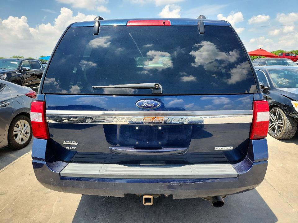 2017 Ford Expedition VIN 1FMJU1HT1HEA36867 COPART salvage auction — NORMAL WEAR, Tx - Certificate Of Title (P), sold $2,350 on 2026-07-02 (photo 6)