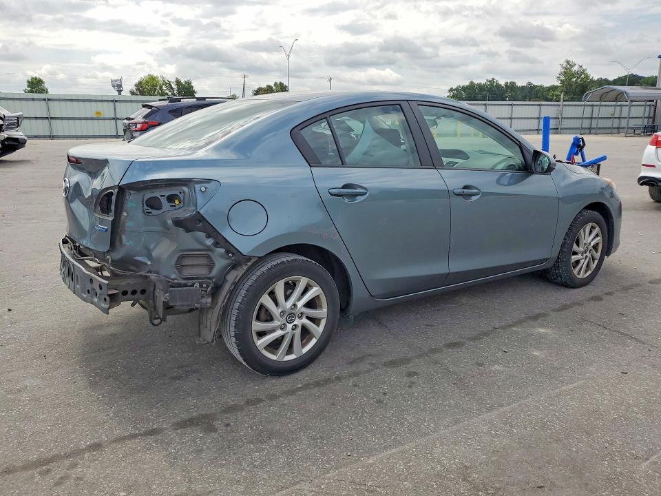 2013 Mazda 3 VIN JM1BL1V76D1780422 COPART salvage auction — REAR END, Nc - Salvage Certificate Of Title, sold $625 on 2026-07-28 (photo 3)