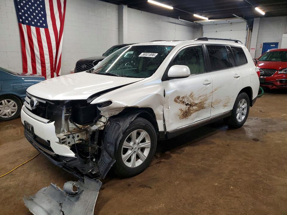 2012 Toyota VIN 5TDBK3EH5CS141134 COPART salvage auction — FRONT END, Ia - Cert Of Title-Salvage Title, sold $2,550 on 2026-07-22 (photo 1)