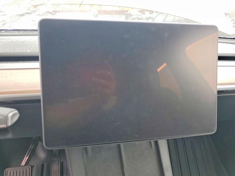 2024 Tesla Model y VIN 7SAYGDED1RF008207 COPART salvage auction — SIDE, Ca - Dis/Dlr/Exp Only Clean Title (P), sold $10,700 on 2026-07-29 (photo 9)