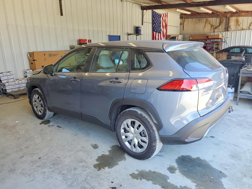 2024 Toyota Corolla cross VIN 7MUAAAAG8RV093353 COPART salvage auction — REAR END, Nc - Salvage Certificate Of Title, sold $250 on 2026-07-29 (photo 2)