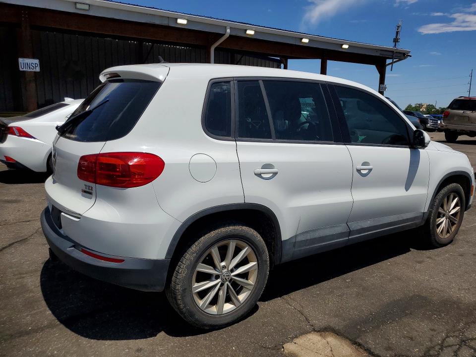 2017 Volkswagen Tiguan VIN WVGBV7AX3HK046027 COPART salvage auction — MECHANICAL, Co - Dis/Dlr/Exp Only Clean Title, sold $2,200 on 2026-07-09 (photo 3)