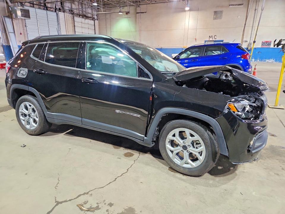 2025 Jeep Compass VIN 3C4NJDBN0ST597532 COPART salvage auction — FRONT END, FL - CERTIFICATE OF DESTRUCTION, sold $1,350 on 2026-08-10 (photo 4)