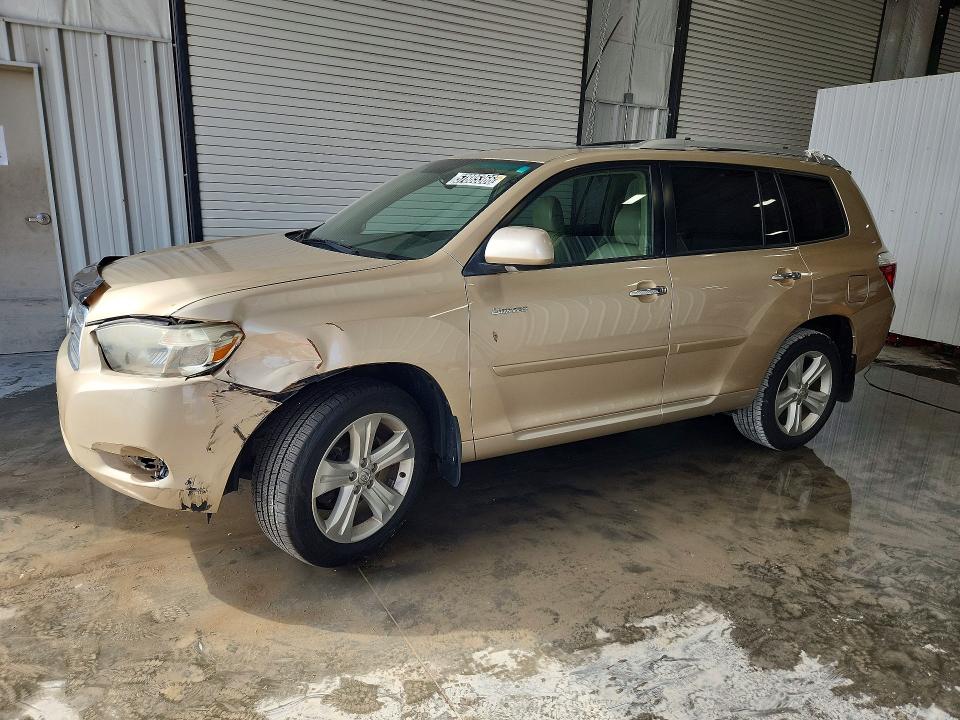 2010 Toyota Highlander VIN 5TDDK3EHXAS015650 COPART salvage auction — FRONT END, Wv - Certificate Of Title, sold $175 on 2026-07-30 (photo 1)