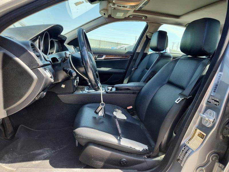2012 Mercedes-benz C class VIN WDDGF8BB4CF857312 COPART salvage auction — NORMAL WEAR, TX - CERTIFICATE OF TITLE, sold $800 on 2026-07-17 (photo 7)