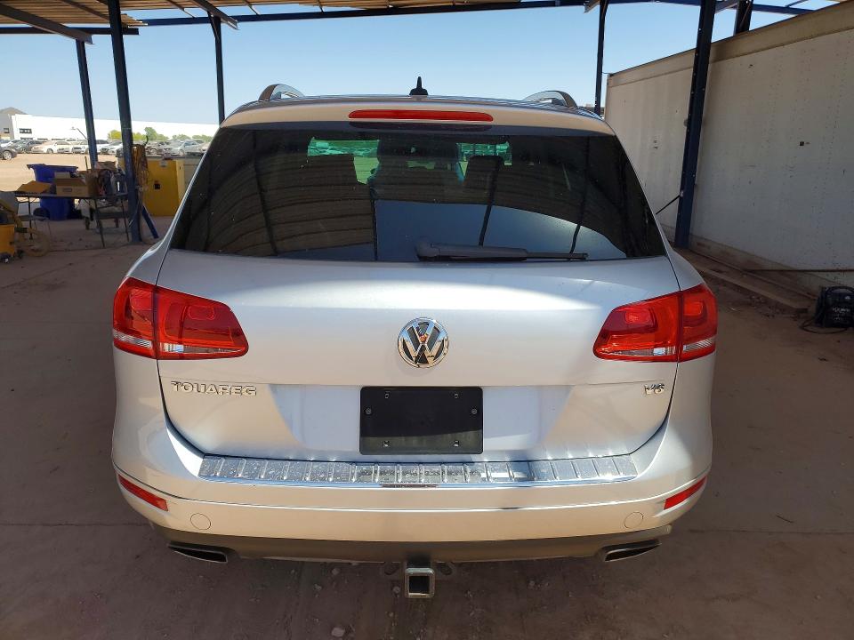 2013 Volkswagen Touareg VIN WVGEF9BP7DD002017 COPART salvage auction — FRONT END, Az - Cert Of Title - Salvage, sold $1,200 on 2026-07-21 (photo 6)