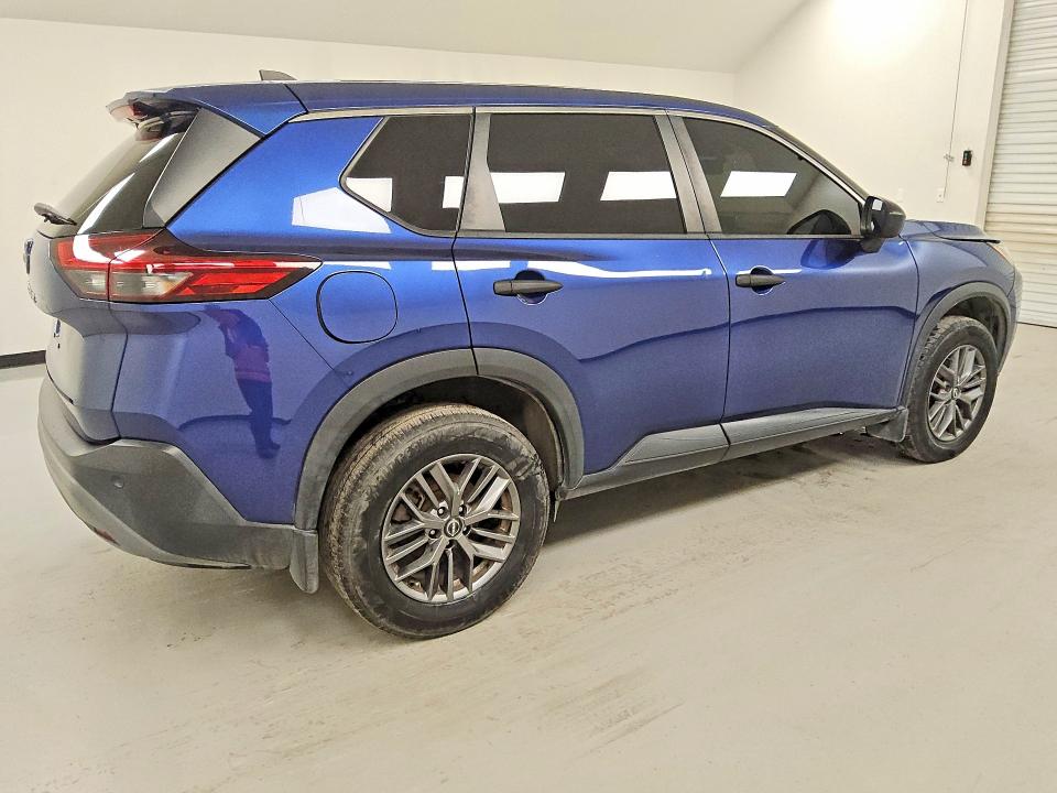 2023 Nissan Rogue sport VIN JN8BT3AA3PW409680 COPART salvage auction — MECHANICAL, CA - CERTIFICATE OF TITLE, sold $4,550 on 2026-07-23 (photo 3)