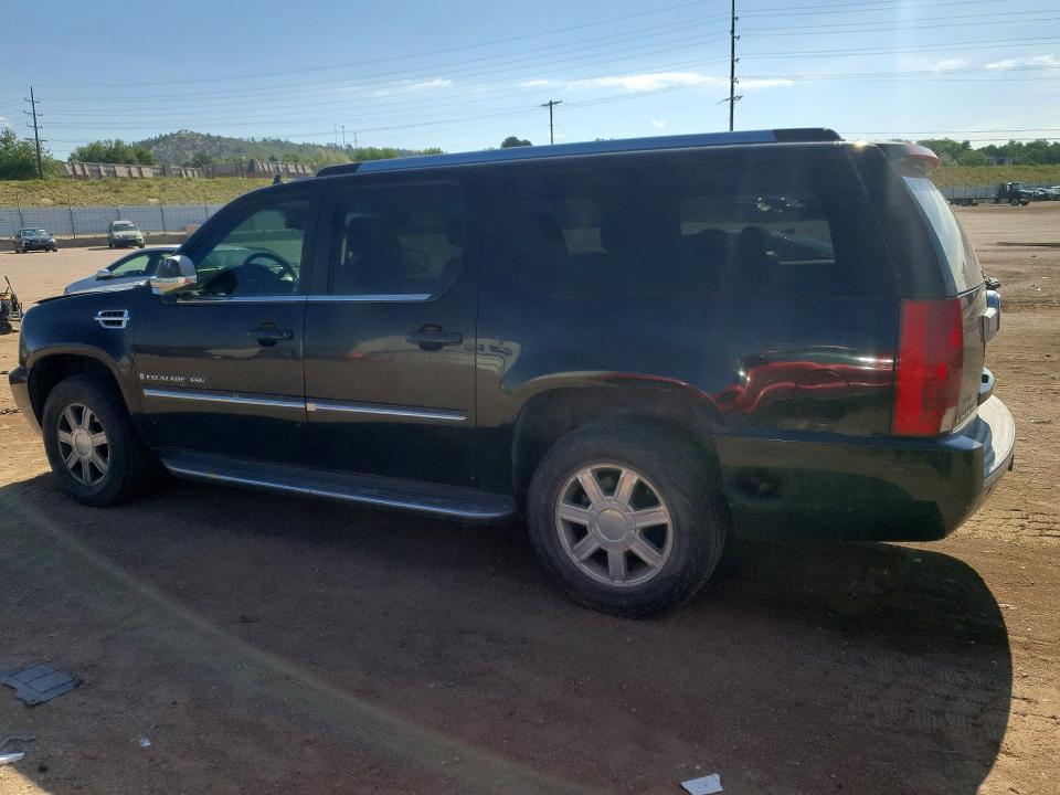 2007 Cadillac Escalade esv VIN 1GYFK66847R210119 COPART salvage auction — MINOR DENT/SCRATCHES, CO - DIS/DLR/EXP ONLY CLEAN TITLE, sold $275 on 2026-07-20 (photo 2)