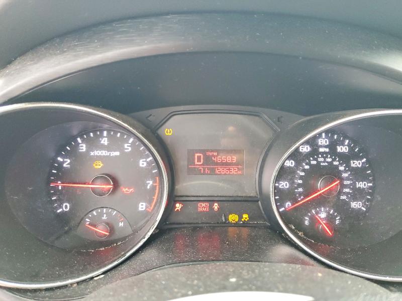 2016 Kia SEDONA VIN KNDMA5C19G6206506 COPART salvage auction — SIDE, Fl - Cert Of Title Slvg Rebuildable, sold $1,300 on 2026-07-07 (photo 9)