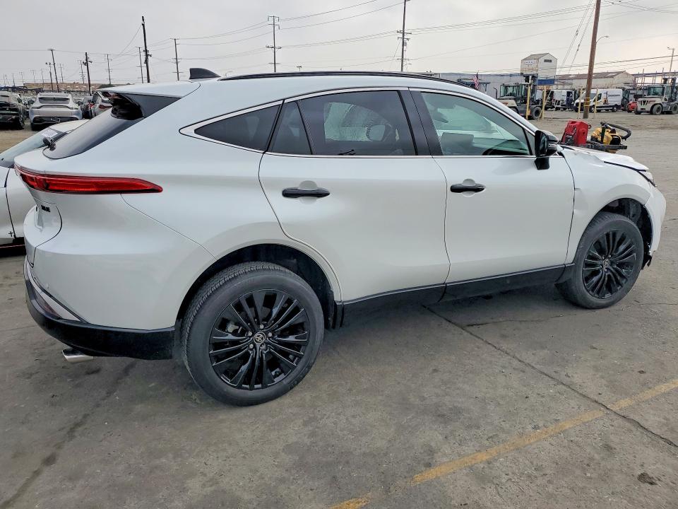 2024 Toyota Venza VIN JTEAAAAHXRJ185172 COPART salvage auction — FRONT END, Ca - Salvage Certificate (P), sold $11,400 on 2026-07-29 (photo 3)