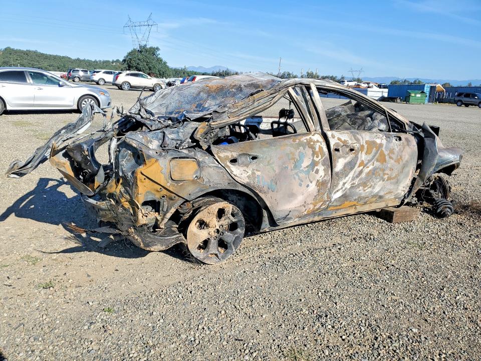 2014 Subaru Xv VIN JF2GPAKC5E8342867 COPART salvage auction — BURN, CA - NON-REPAIRABLE VEHICLE CERT, sold $60 on 2026-07-17 (photo 3)