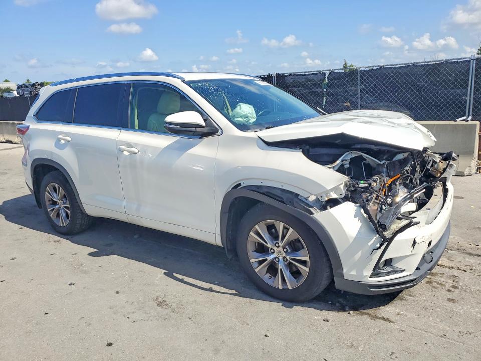 2014 Toyota Highlander VIN 5TDJKRFH3ES016326 COPART salvage auction — FRONT END, FL - CERTIFICATE OF TITLE (P), sold $4,300 on 2026-07-02 (photo 4)