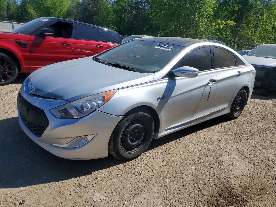 2013 Hyundai Sonata VIN KMHEC4A43DA082050 COPART salvage auction — SIDE, On - Permit No Brand - Unfit, sold $375 on 2026-07-23 (photo 1)
