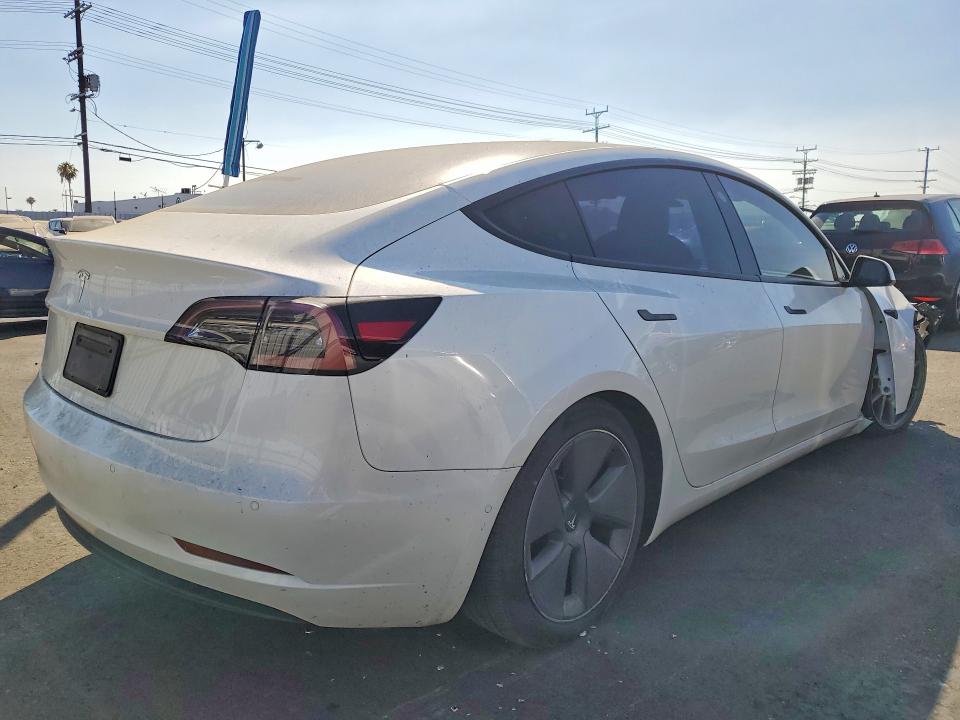 2022 Tesla Model 3 VIN 5YJ3E1EA8NF352113 COPART salvage auction — FRONT END, CA - SALVAGE CERTIFICATE, sold $325 on 2026-08-03 (photo 3)