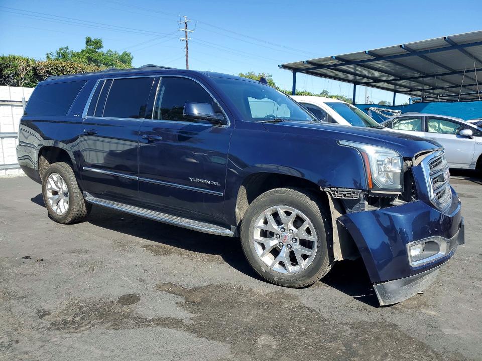 2017 Gmc Yukon xl VIN 1GKS2GKC7HR226115 COPART salvage auction — SIDE, CA - SALVAGE CERTIFICATE, sold $8,600 on 2026-07-14 (photo 4)