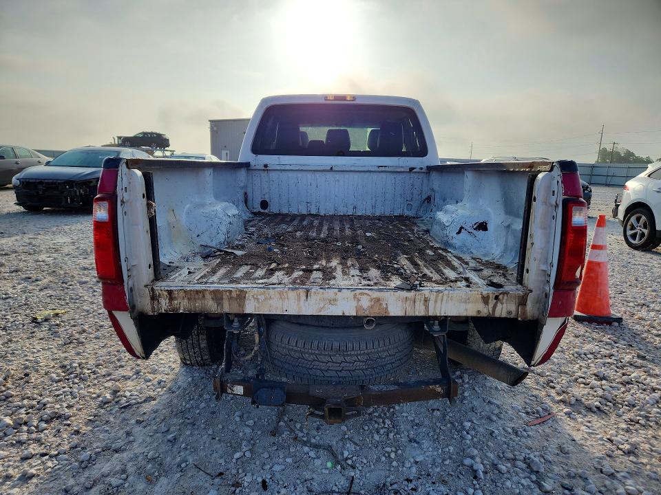 2015 Ford F-350 super duty VIN 1FT8W3A61FEC33323 COPART salvage auction — FRONT END, Tx - Salvage Vehicle Title, sold $550 on 2026-07-09 (photo 6)