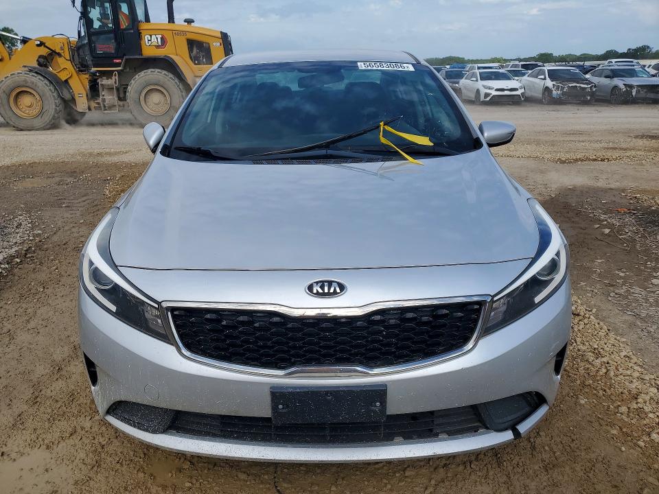 2018 Kia Forte VIN 3KPFL4A72JE177436 COPART salvage auction — MECHANICAL, Oh - Certificate Of Title, sold $1,200 on 2026-07-09 (photo 5)