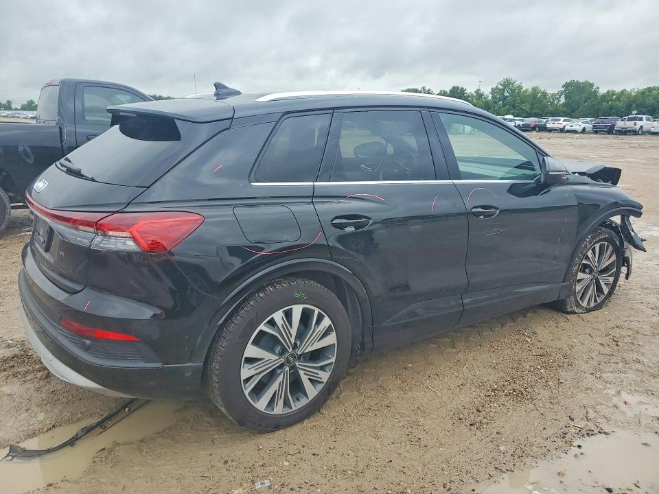 2023 Audi Q4 e-tron VIN WA1BCBFZ1PP006435 COPART salvage auction — FRONT END, Tx - Salvage Vehicle Title, sold $200 on 2026-07-21 (photo 3)