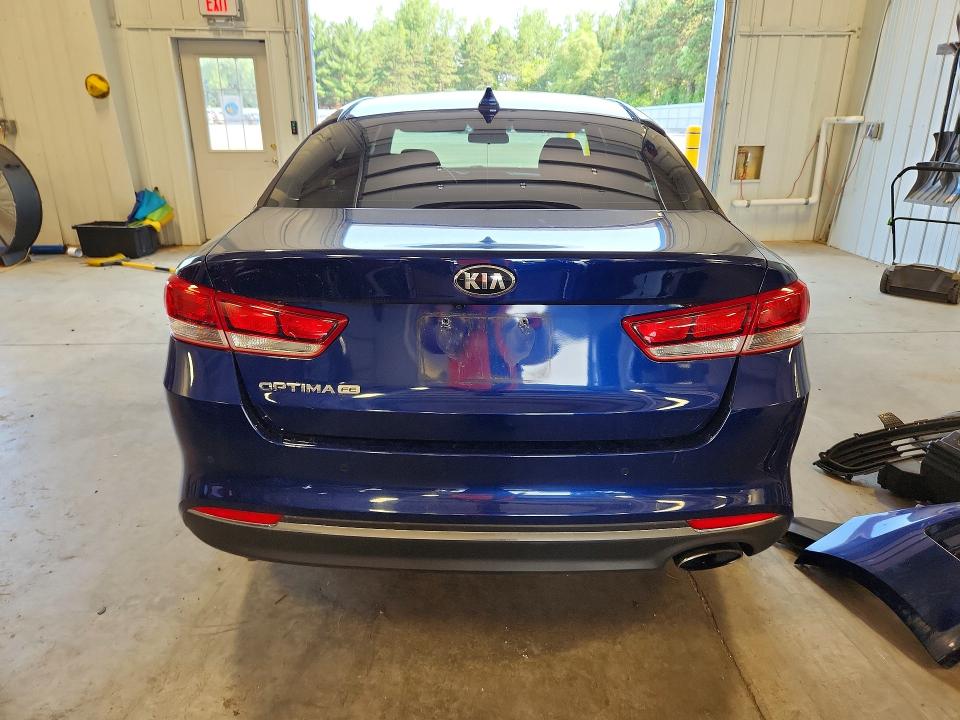 2018 Kia Optima VIN 5XXGT4L39JG230526 COPART salvage auction — FRONT END, Mn - Cert Of Title-Prior Salvage, sold $950 on 2026-07-21 (photo 6)