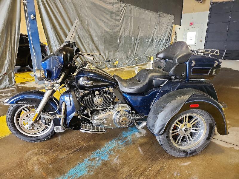 2012 Harley-davidson Flhtcutg VIN 1HD1MAM17CB855657 COPART salvage auction — MINOR DENT/SCRATCHES, Va - Certificate Of Title, sold $6,000 on 2026-07-10 (photo 3)