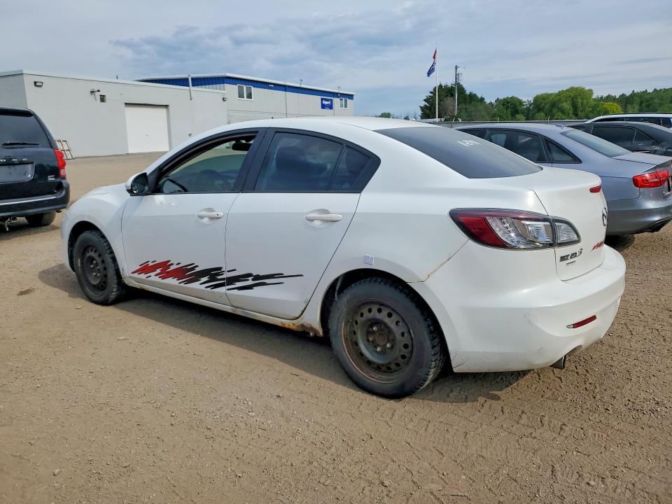 2013 Mazda VIN JM1BL1V74D1727086 COPART salvage auction — MINOR DENT/SCRATCHES, On - Permit No Brand - Unfit, sold $175 on 2026-07-08 (photo 2)