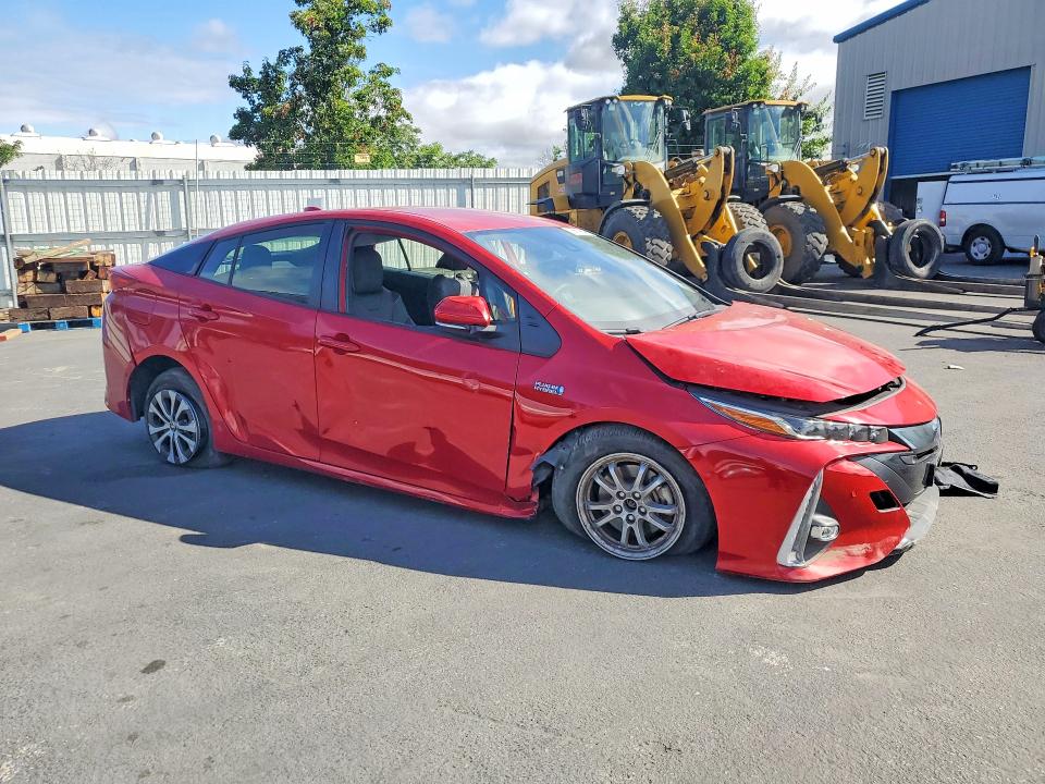 2022 Toyota Prius VIN JTDKAMFPXN3201086 COPART salvage auction — FRONT END, Ca - Salvage Certificate, sold $4,400 on 2026-07-24 (photo 4)