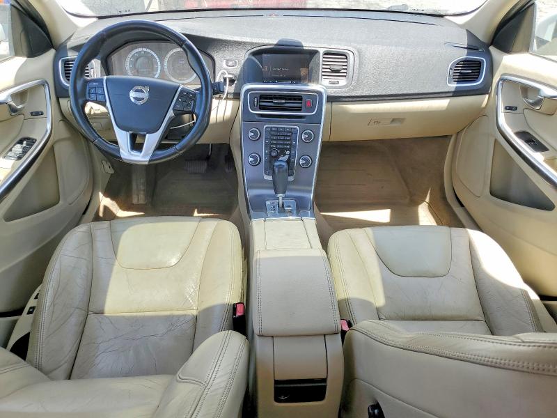 2011 Volvo S60 VIN YV1902FH5B2006538 COPART salvage auction — MINOR DENT/SCRATCHES, Ca - Dis/Dlr/Exp Only Clean Title, sold $500 on 2026-07-06 (photo 8)