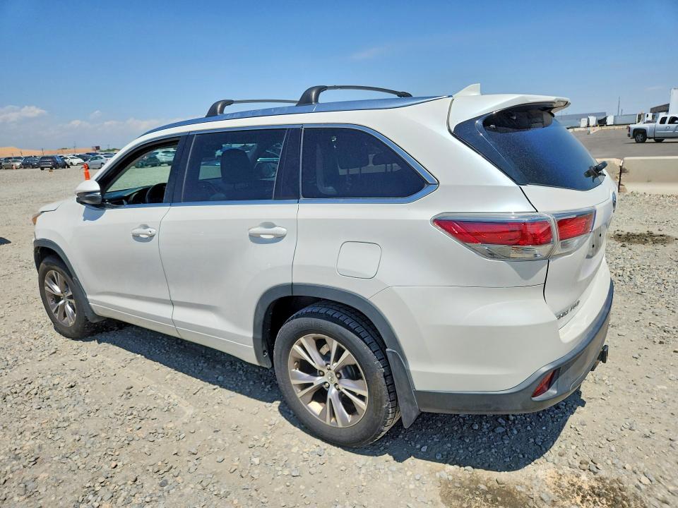 2015 Toyota Highlander VIN 5TDJKRFH7FS142139 COPART salvage auction — FRONT END, Co - Public - Salvage Title, sold $6,100 on 2026-07-04 (photo 2)