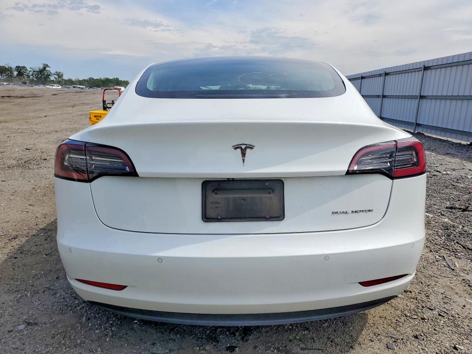 2018 Tesla Model 3 VIN 5YJ3E1EB0JF185667 COPART salvage auction — SIDE, VA - CERT OF TITLE - SALVAGE, sold $6,700 on 2026-07-29 (photo 6)