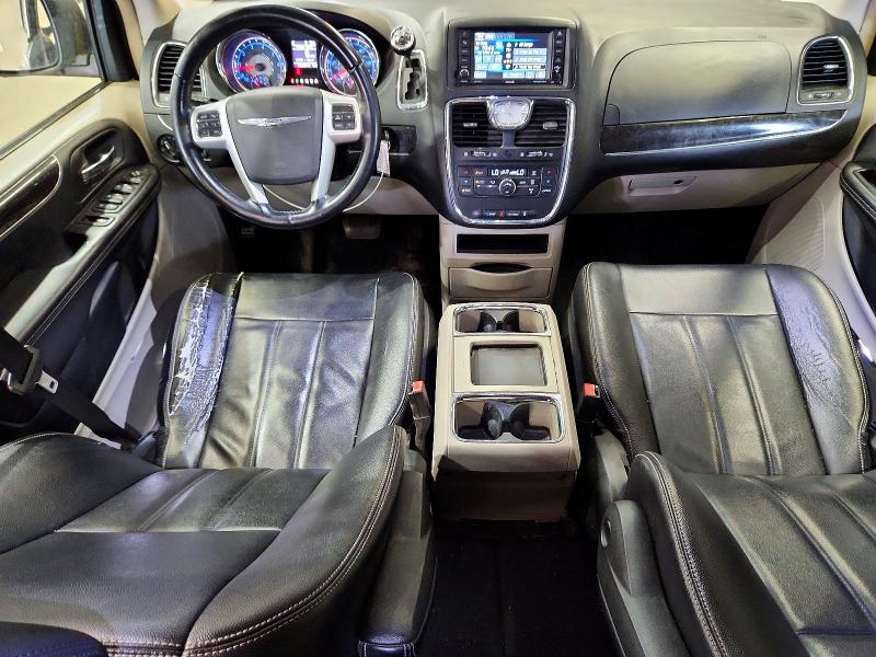 2014 Chrysler Town & country VIN 2C4RC1BG3ER404356 COPART salvage auction — MINOR DENT/SCRATCHES, Nh - Certificate Of Title, sold $1,450 on 2026-07-14 (photo 8)