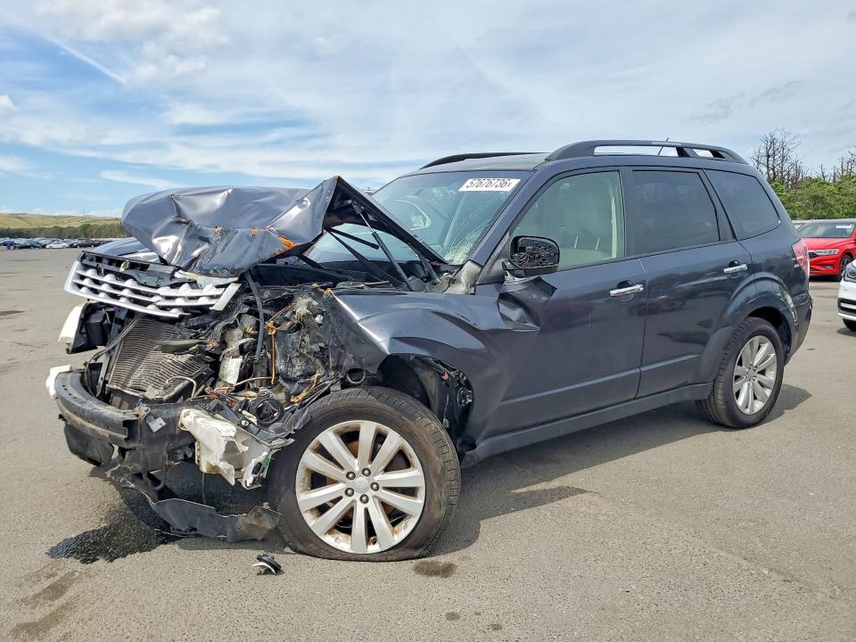2013 Subaru Forester VIN JF2SHACC3DH426870 COPART salvage auction — FRONT END, NY - MV-907A SALVAGE CERTIFICATE, sold $400 on 2026-07-27 (photo 1)
