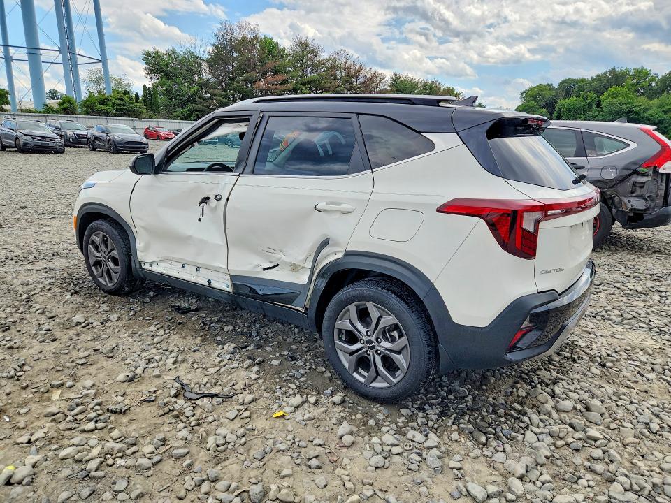 2024 Kia Seltos VIN KNDEU2AA1R7665247 COPART salvage auction — SIDE, Fl - Cert Of Title Slvg Rebuildable, sold $225 on 2026-07-29 (photo 2)