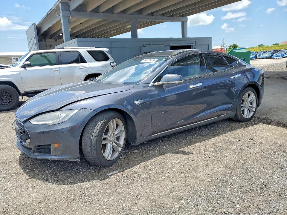 2016 Tesla VIN 5YJSA1E11GF130197 COPART salvage auction — REAR END, Va - Certificate Of Title (P), sold $3,500 on 2026-07-09 (photo 1)