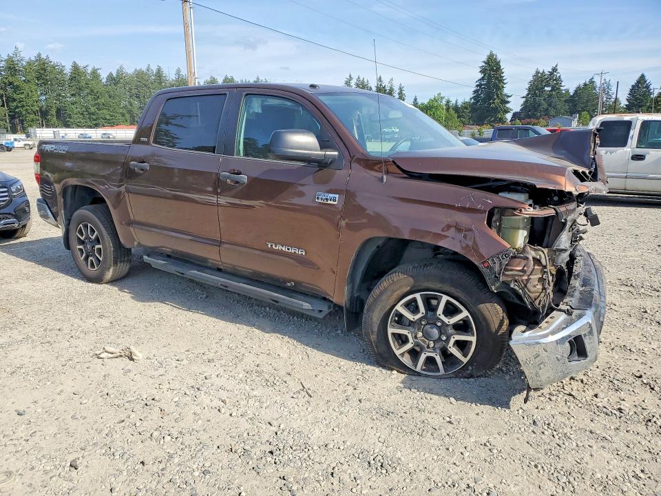 2017 Toyota VIN 5TFDY5F17HX599747 COPART salvage auction — FRONT END, WA - BILL OF SALE, sold $6,200 on 2026-07-10 (photo 4)