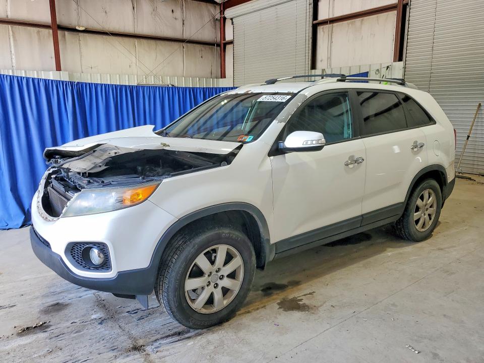 2013 Kia Sorento VIN 5XYKT4A28DG420645 COPART salvage auction — FRONT END, Wv - Certificate Of Title, sold $1,750 on 2026-07-02 (photo 1)