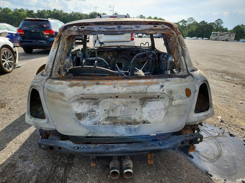 2012 Mini Cooper VIN WMWSV3C59CTY16627 COPART salvage auction — BURN, AL - CERT OF TITLE-PARTS ONLY SALVG, sold $225 on 2026-07-20 (photo 6)
