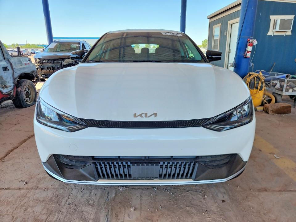 2024 Kia Ev6 VIN KNDC34LA8R5224844 COPART salvage auction — REAR END, Az - Cert Of Title - Salvage, sold $4,100 on 2026-07-28 (photo 5)