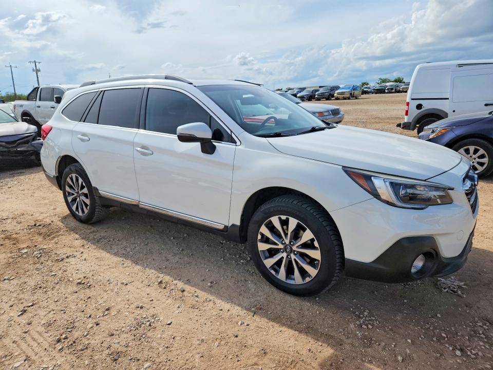 2019 Subaru Outback VIN 4S4BSETC4K3275616 COPART salvage auction — WATER/FLOOD, Tx - Salvage Title-Flood Damage, sold $5,400 on 2026-07-02 (photo 4)