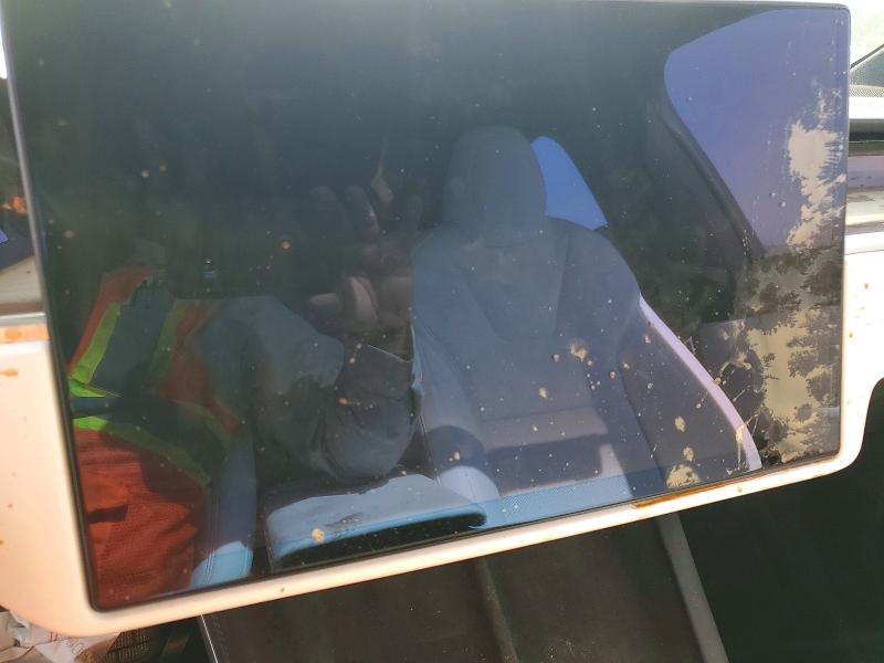 2022 Tesla VIN 7SAXCBE53NF329261 COPART salvage auction — FRONT END, Ca - Salvage Certificate, sold $16,300 on 2026-07-16 (photo 9)