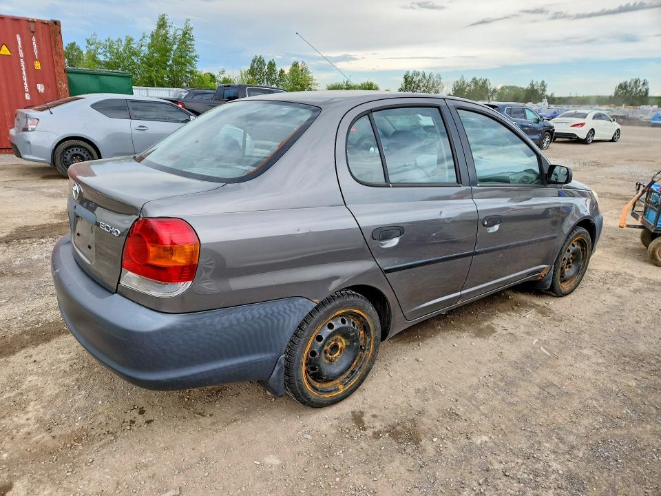 2004 Toyota Echo VIN JTDBT123040336427 COPART salvage auction — SIDE, On - Permit No Brand - Unfit, sold $200 on 2026-07-07 (photo 3)