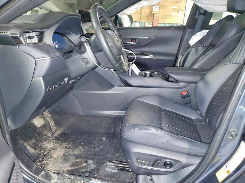 2024 Toyota Venza VIN JTEAAAAH3RJ167628 COPART salvage auction — SIDE, Salvage Title, sold $2,900 on 2026-07-29 (photo 7)